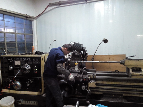 (large helical milling machine) equipment